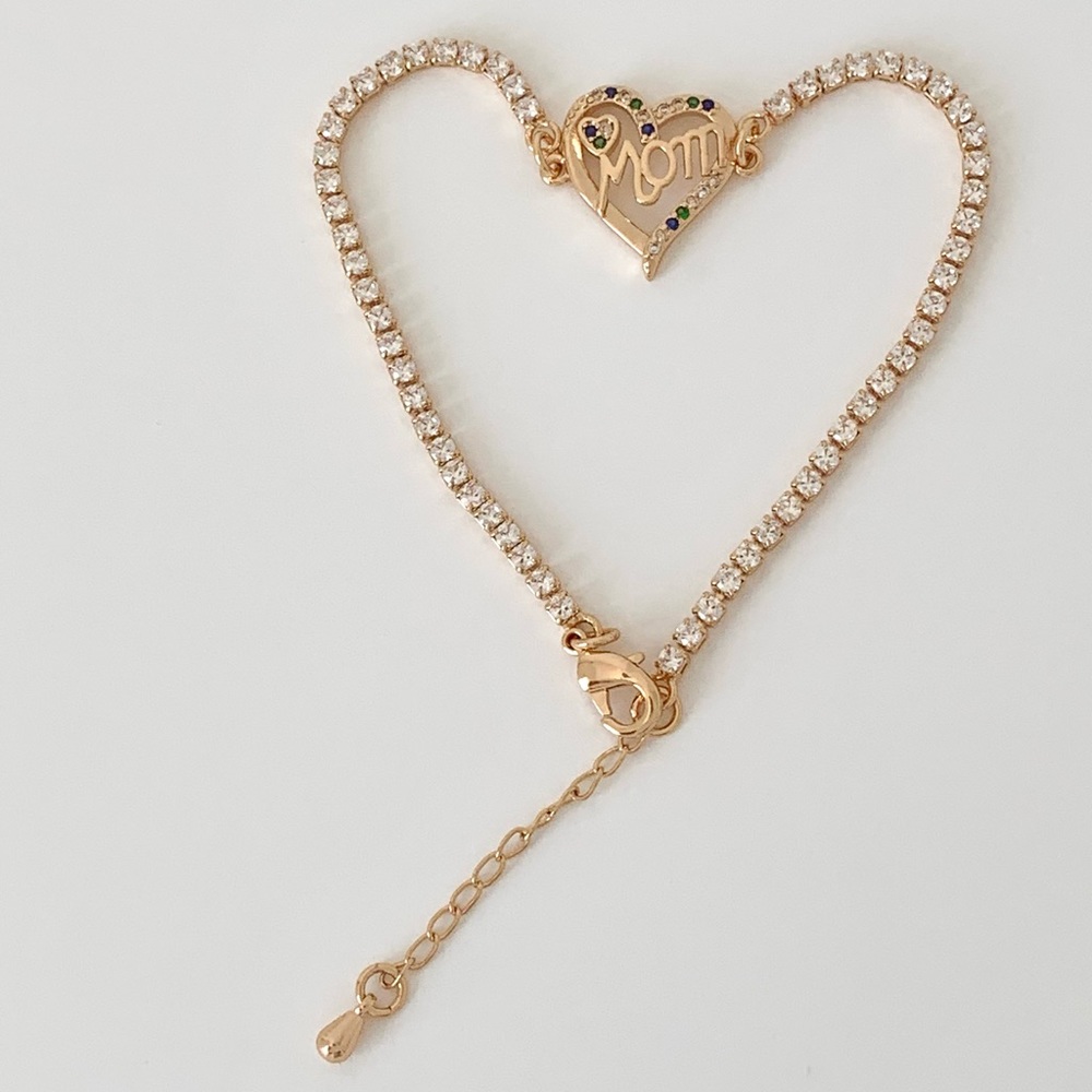 Gold filled “mom” bracelet